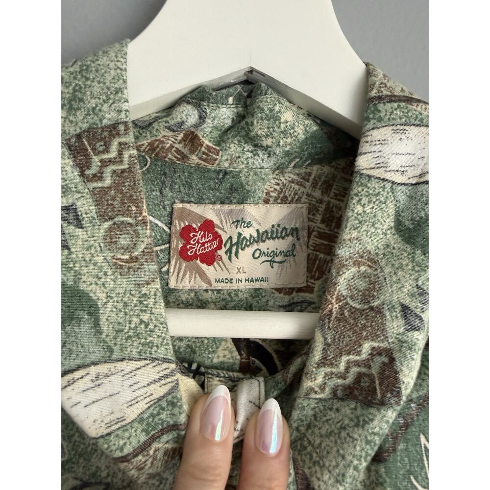 Hilo Hattie Hawaiian Shirt XL Made in Hawaii Fish Ocean Print Cotton Blend Aloha - Picture 2 of 5